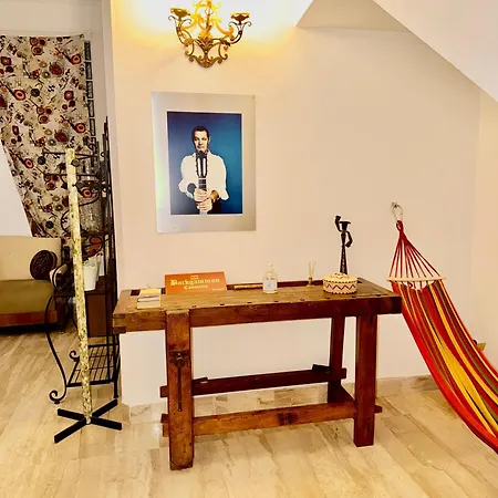 בית הארחה Sisters Centro קליארי