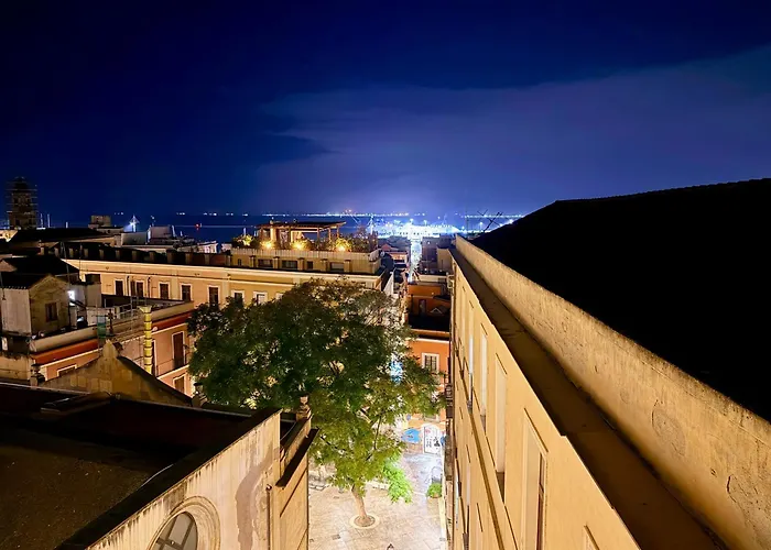 בית הארחה Sisters Centro