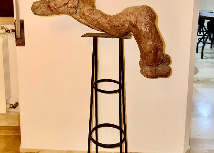 Sisters Centro בית הארחה